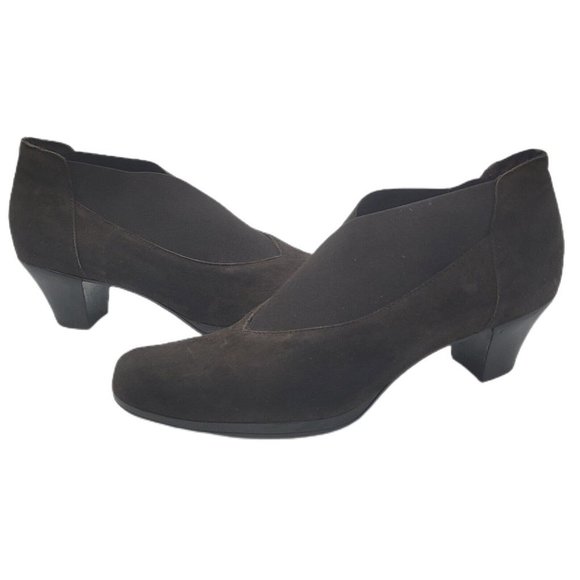 Munro Shoes - NEW Munro Francee Brown Suede V-Neck Heeled Ankle Bootie Women's Size 10M